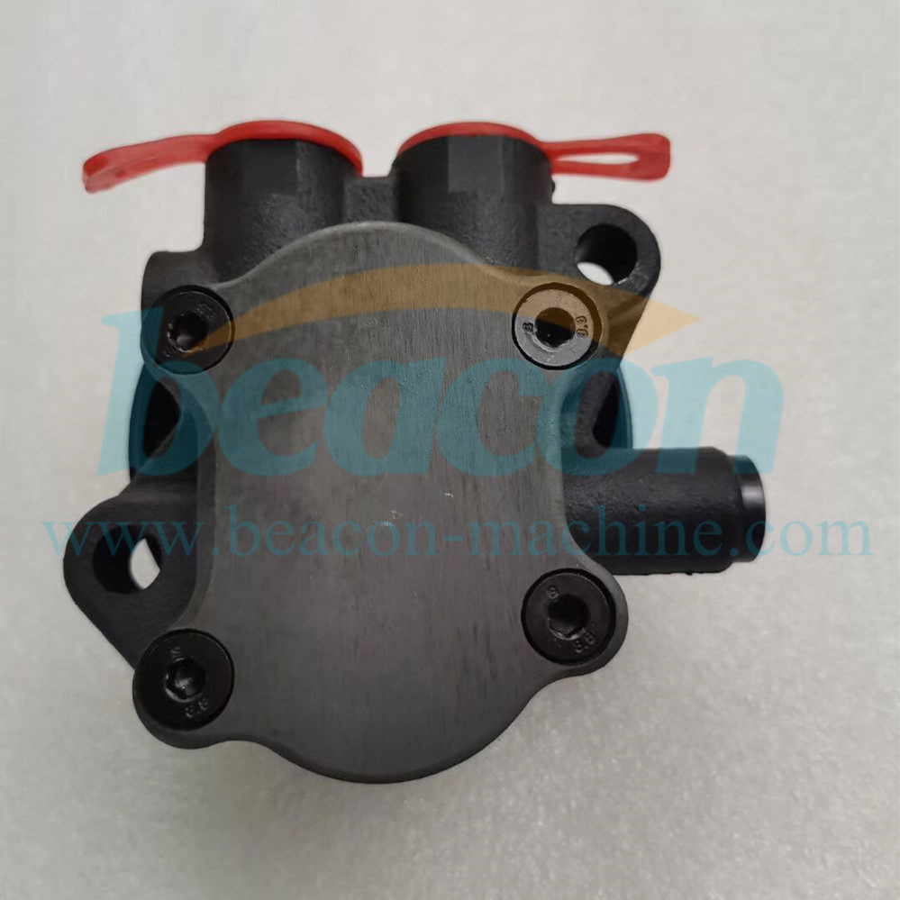 Fuel oil transfer pump 04296790 for deutz TCD2012